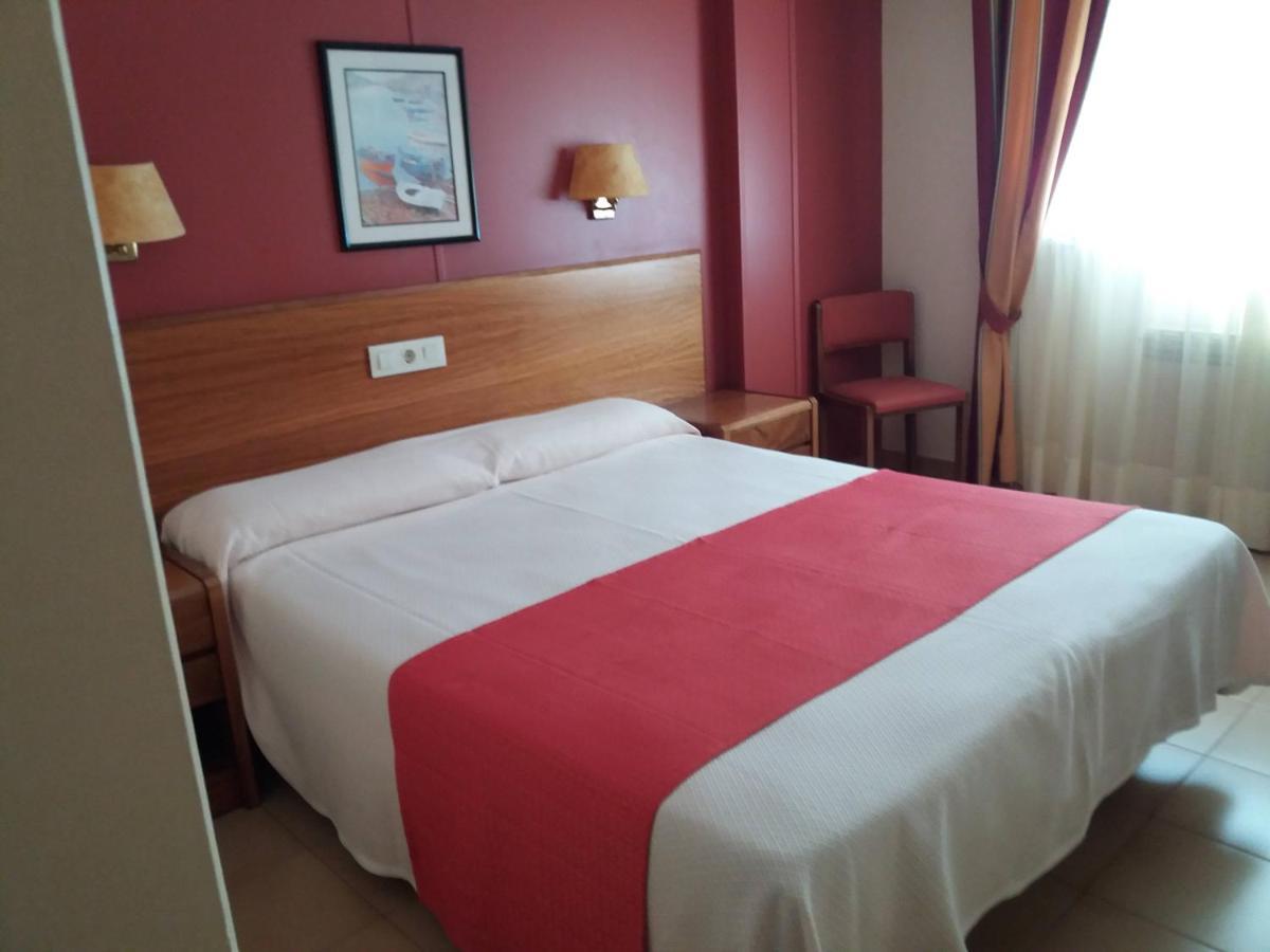 Hotel Siroco Portonovo Bagian luar foto