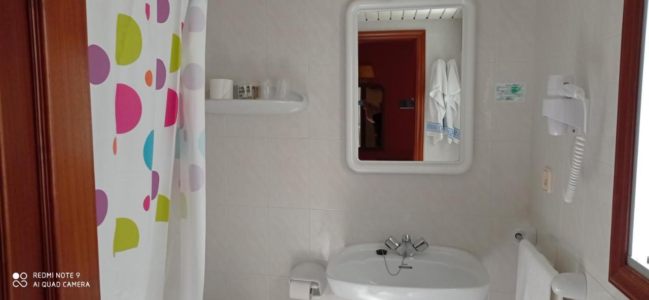 Hotel Siroco Portonovo Bagian luar foto