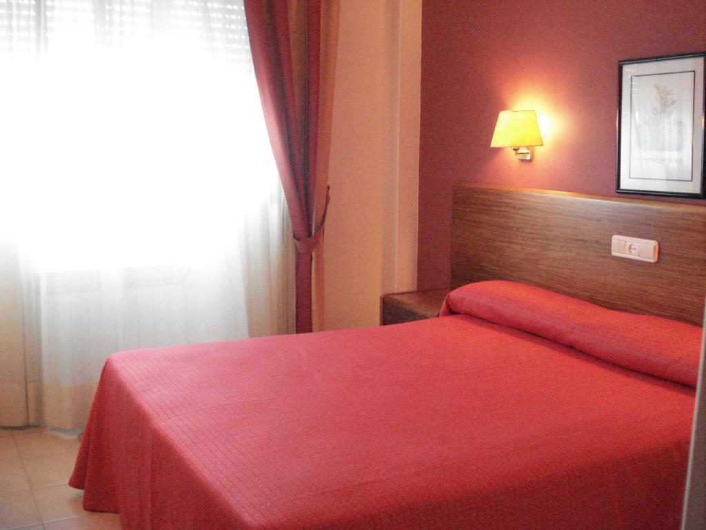 Hotel Siroco Portonovo Bagian luar foto